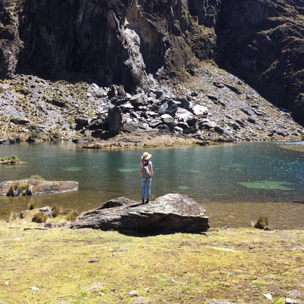 Meet your Posher, Gabriela